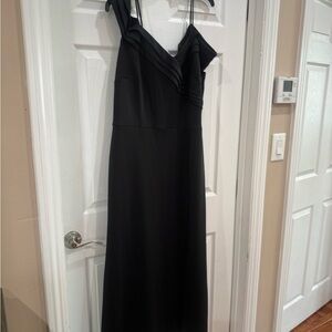 Black V-Neck Formal Evening Dress